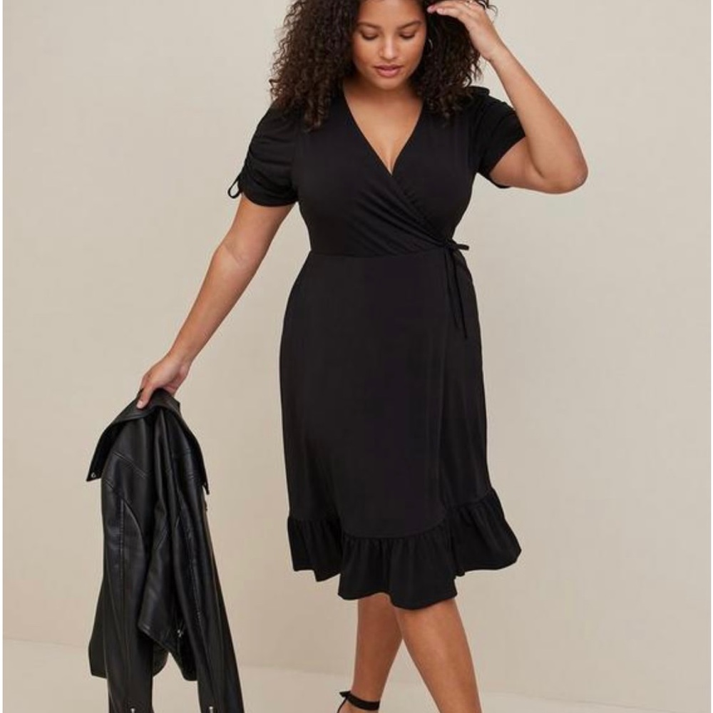 NWT Black Wrap dress, midi length Torrid size 3 (22/24)